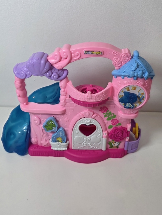 Fisher-Price Other - Fisher Price 2020 Little People Disney Princess Play & Go Castle Cinderella